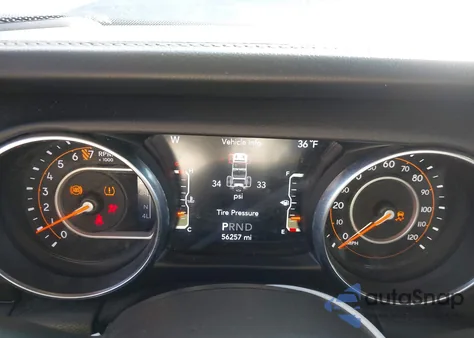 2019 Jeep Wrangler Unlimited Sahara 4X4 z USA, uszkodzony, nr VIN 1C4HJXEG6KW577369